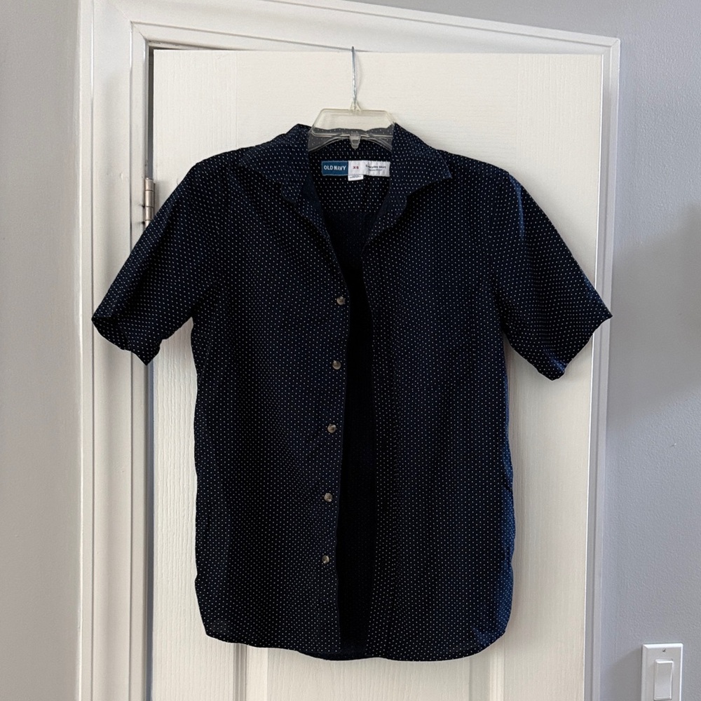 Old Navy Navy Short-Sleeve Button-Down Shirt with Micro Dot Print